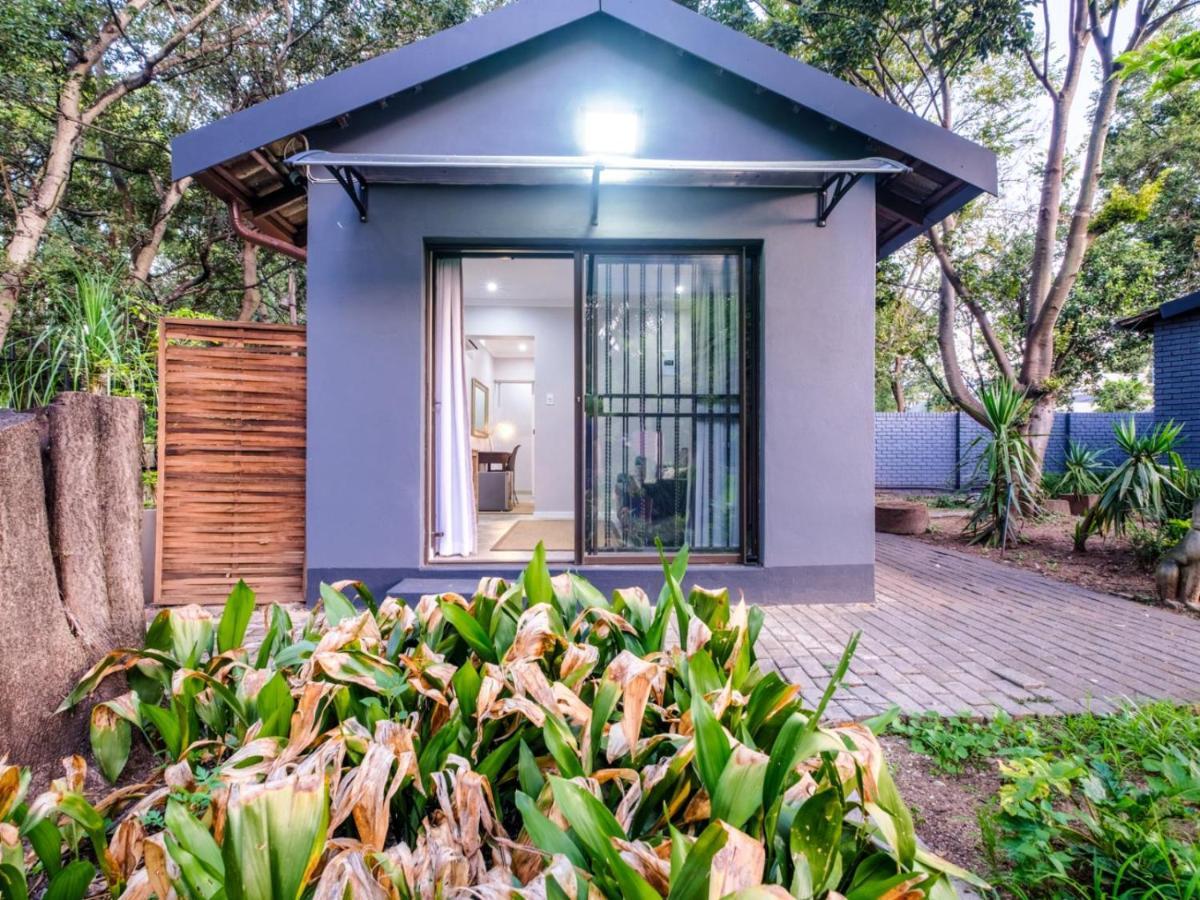 Hurlingham House Guest House Йоханнесбург Экстерьер фото